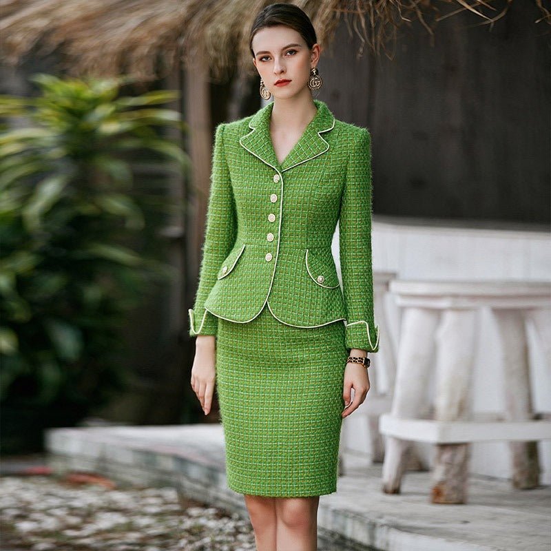 The pear-piped tweed skirt suit